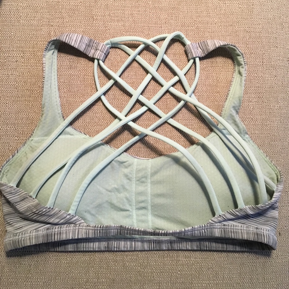 Lululemon Free to Be Wild bra